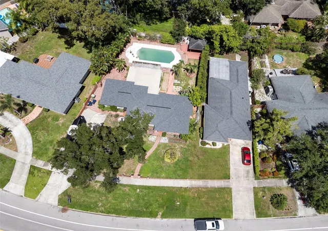 Photo 3 of Land for sale at 451 W Davis Blvd, Tampa, FL 33606 | MLS# TB8537380 | Listing updated on 2026-10-05