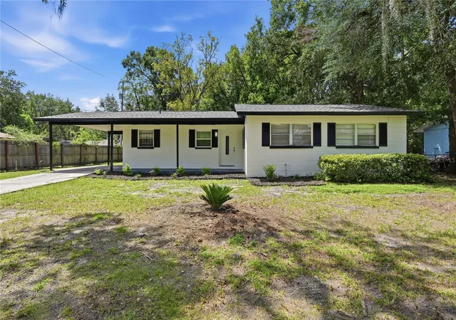 1st image of 1823 Ne 31st Ave, Gainesville, FL 32609 | MLS# GC542613