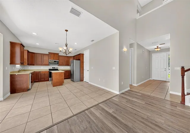 Photo 4 of Single family home for sale at 3626 Oak Brk Ln, Eustis, FL 32736 | MLS# G5116277 | Listing updated on 2026-09-29