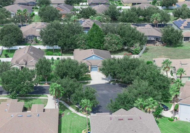 2nd image of 112 Pecorri Ct, Auburndale, FL 33823 | MLS# P4939558
