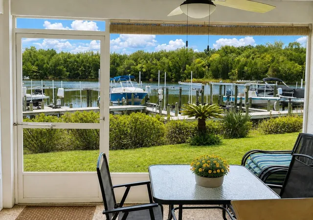 2nd image of 11122 W Cove Harbor Dr #112, Crystal River, FL 34428 | MLS# TB8537415