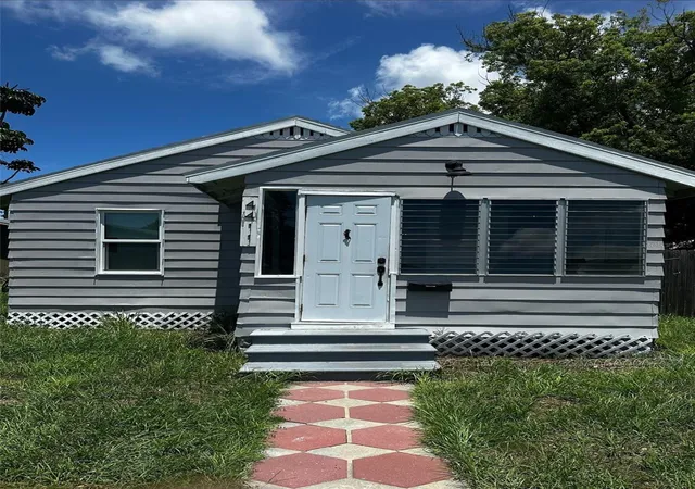 Photo 1 of Single family home for sale at 4411 16th Avenue S, Saint Petersburg, FL 33711 | MLS# TB8537416 | Listing updated on 2026-09-18