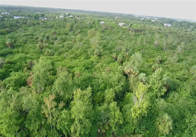 2nd image of 700 Shady Hollow Blvd W, Naples, FL 34120 | MLS# O6432225