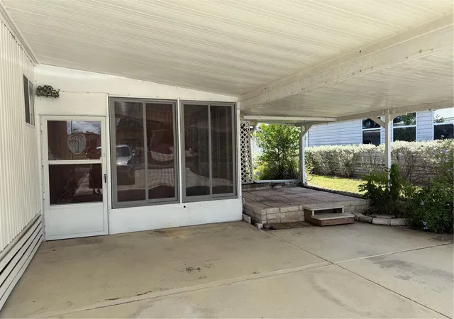 4th image of 8253 Highpoint Blvd, Brooksville, FL 34613 | MLS# W7888429