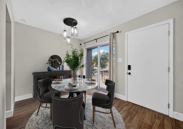 Photo 2 of Condo for sale at 118 W America St #2, Orlando, FL 32801 | MLS# O6432229 | Listing updated on 2026-09-03