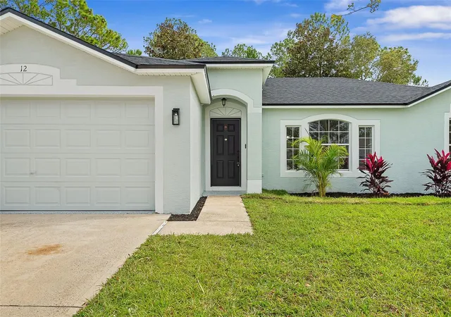 Photo 2 of Single family home for sale at 12 Riverdale Ln, Palm Coast, FL 32164 | MLS# FC320568 | Listing updated on 2026-10-30