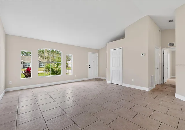 Photo 4 of Single family home for sale at 12 Riverdale Ln, Palm Coast, FL 32164 | MLS# FC320568 | Listing updated on 2026-10-30