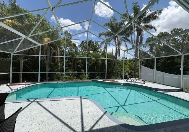Photo 3 of Single family home for sale at 2791 Picadilly Cir, Kissimmee, FL 34747 | MLS# S5155340 | Listing updated on 2026-08-19