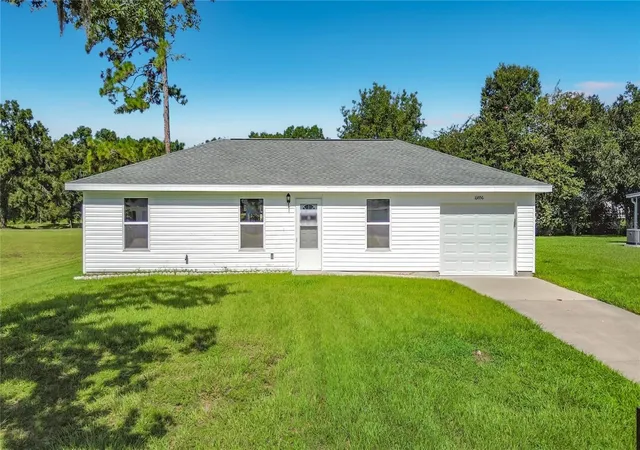 Photo 2 of Single family home for sale at 10856 Sw 79th Avenue, Ocala, FL 34476 | MLS# OM730074 | Listing updated on 2026-09-18