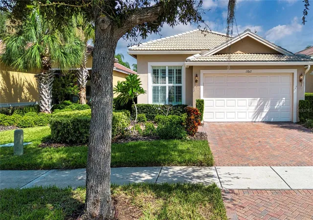 Photo 3 of Single family home for sale at 15847 Cobble Ml Dr, Wimauma, FL 33598 | MLS# TB8537440 | Listing updated on 2026-09-06