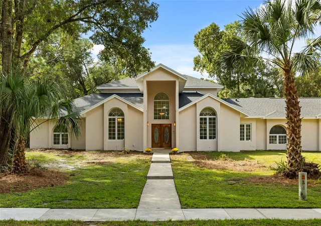 Photo 3 of Single family home for sale at 2005 Springs Landing Blvd, Longwood, FL 32779 | MLS# O6432252 | Listing updated on 2026-09-25