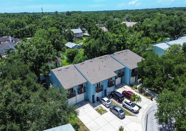 3rd image of 6334 92Nd Pl N, PINELLAS PARK, FL 33782