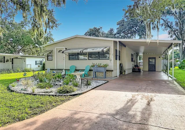 Manufactured home for sale at 4616 Olive Dr, ZEPHYRHILLS, FL 33542 | MLS# TB8537452