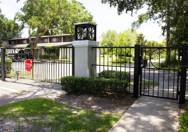 2nd image of 2508 Sw 35Th Pl, GAINESVILLE, FL 32608