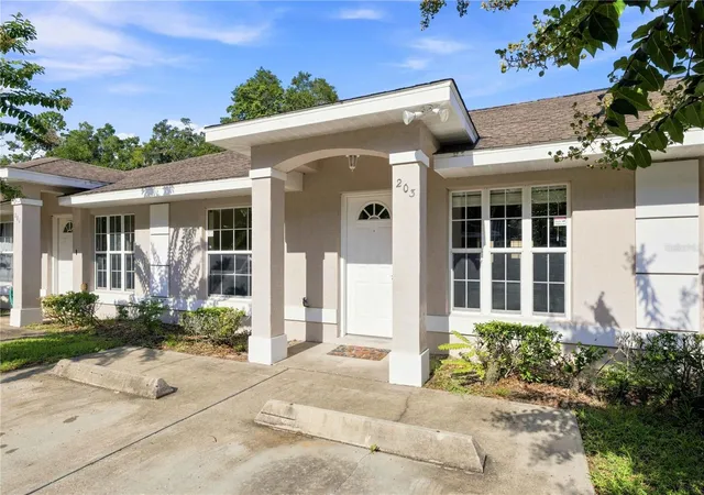 4th image of 3630 Ne 8Th Pl, Ocala, FL 34470