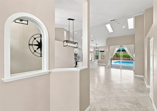5th image of 3716 Gatlin Pl Cir, Orlando, FL 32812 | MLS# O6432300