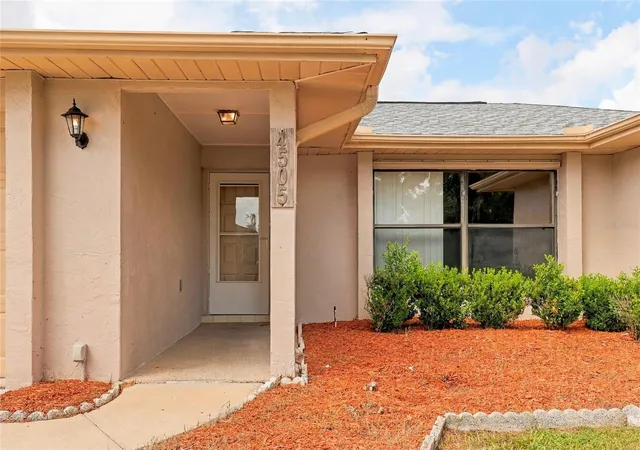 Photo 3 of Single family home for sale at 4505 Sw 156th Place, Ocala, FL 34473 | MLS# OM730086 | Listing updated on 2026-09-21
