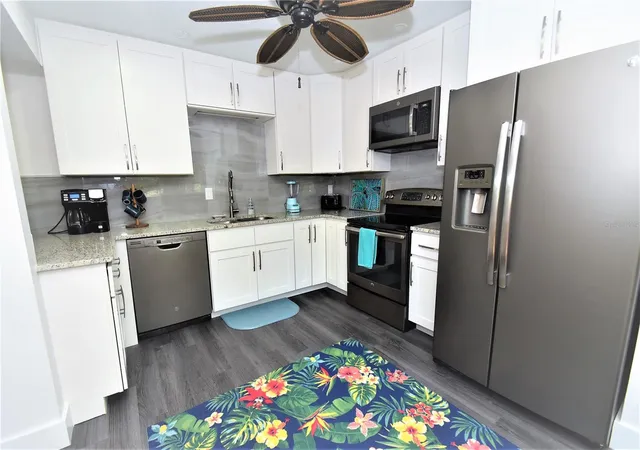 Photo 4 of Condo for sale at 1647 Brookhouse Ct #BR146, Sarasota, FL 34231 | MLS# A4702587 | Listing updated on 2026-08-11