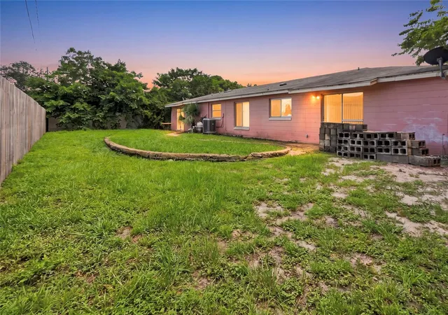 17th image of 1656 Morgan Cir, Daytona Beach, FL 32117 | MLS# L4964174