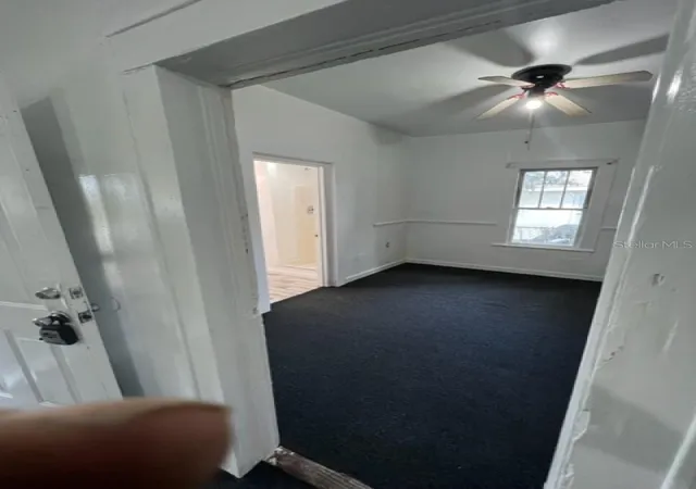 Photo 3 of Single family home for sale at 1031 N Florence Ave, Lakeland, FL 33805 | MLS# A4702588 | Listing updated on 2026-10-01