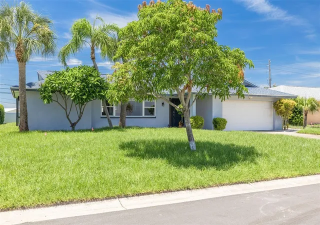 Photo 2 of Single family home for sale at 8960 140th Street, Seminole, FL 33776 | MLS# TB8537496 | Listing updated on 2026-09-26