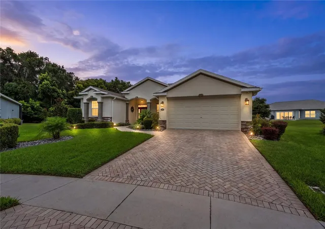 Photo 1 of Single family home for sale at 4419 Bent Crk Ln, Leesburg, FL 34748 | MLS# O6432325 | Listing updated on 2026-10-10