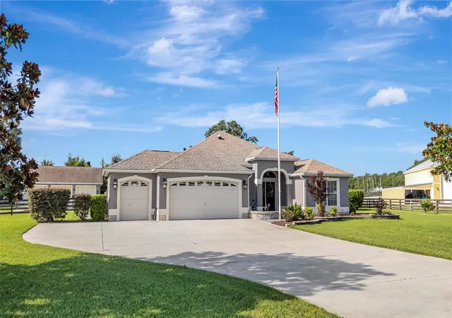 Photo 4 of Single family home for sale at 4190 County Rd 121d, Wildwood, FL 34785 | MLS# G5116287 | Listing updated on 2026-09-26