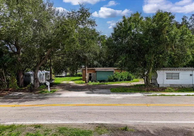 21st image of 9890 Orange River Blvd, Fort Myers, FL 33905 | MLS# C7529440