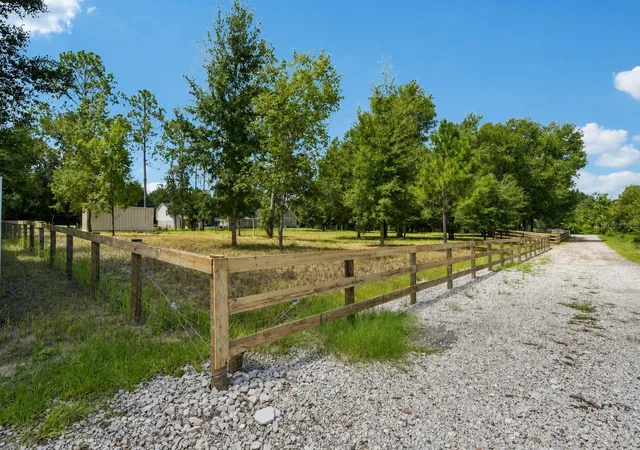 3rd image of 0 Raiser Rd, Dade City, FL 33525 | MLS# TB8537520