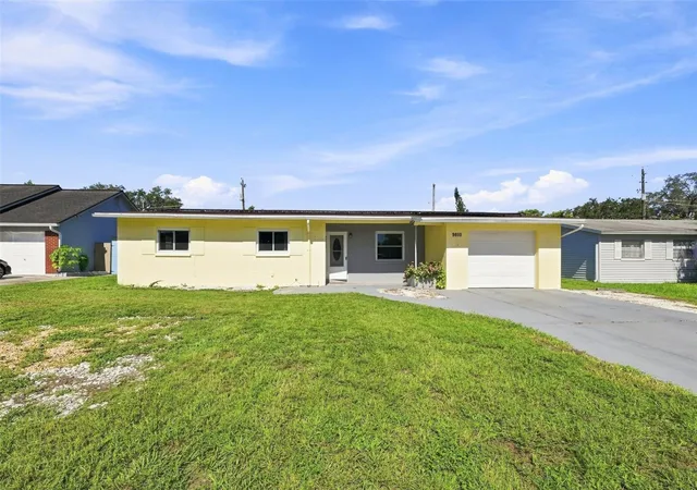 2nd image of 9810 N 54th St, Temple Terrace, FL 33617 | MLS# TB8537533