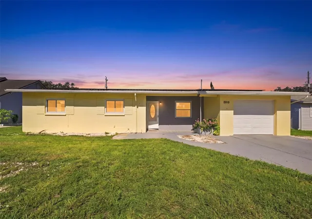 Photo 3 of Single family home for sale at 9810 N 54th Street, Temple Terrace, FL 33617 | MLS# TB8537533 | Listing updated on 2026-09-21