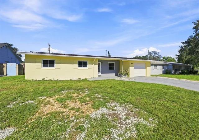 Photo 3 of Sale Pending at 9810 N 54th Street, Temple Terrace, FL 33617 | MLS# TB8537533 | Listing updated on 2026-10-19