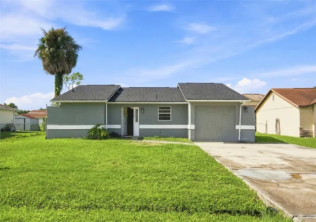 Photo 1 of Single family home for sale at 618 Caribou Ct, Kissimmee, FL 34759 | MLS# O6432369 | Listing updated on 2026-08-11