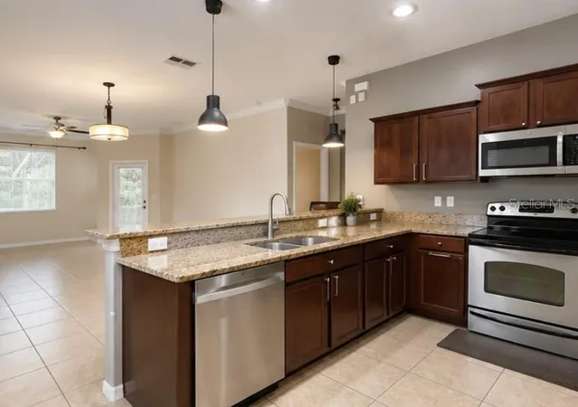Photo 4 of Townhouse for sale at 8505 Broken Willow Ct, Tampa, FL 33647 | MLS# TB8537544 | Listing updated on 2026-08-27