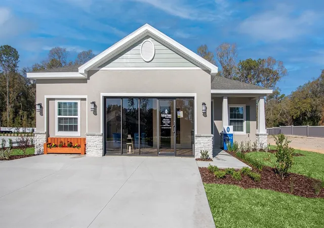 Photo 1 of Sale Pending at 10538 Sw 76th Court, Ocala, FL 34476 | MLS# L4964178 | Listing updated on 2026-08-12