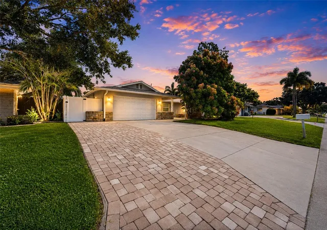 1st image of 14233 102nd Ave, Largo, FL 33774 | MLS# TB8537568