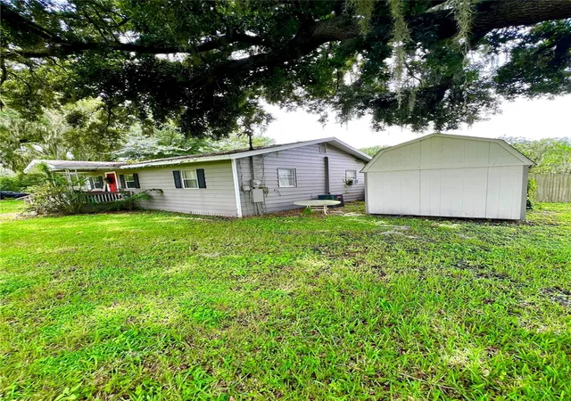 2nd image of 1008 Gray St, Plant City, FL 33563 | MLS# TB8537570
