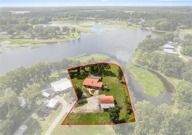 2nd image of 8004 E Halcyon Isle Ct, Inverness, FL 34450 | MLS# OM730099