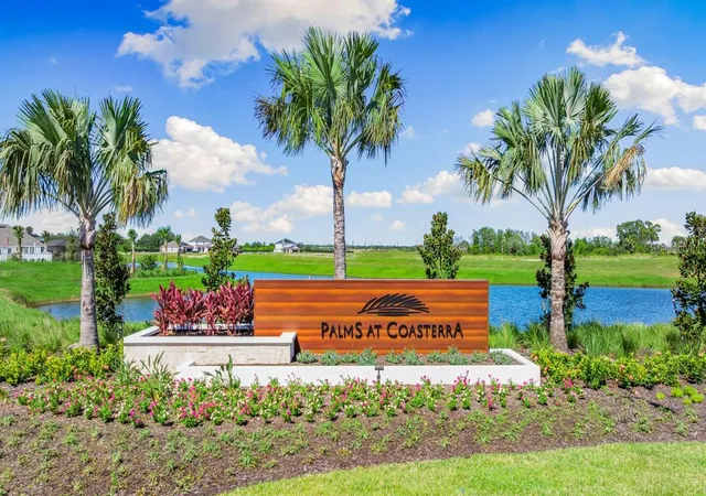 2nd image of 12755 Dockyard Trl, Palmetto, FL 34221 | MLS# TB8537573