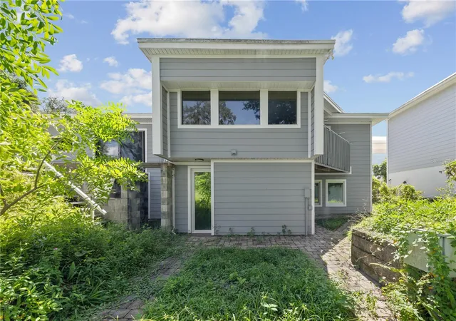 Photo 1 of Single family home for sale at 932 N Hyer Ave, Orlando, FL 32803 | MLS# O6432389 | Listing updated on 2026-08-28