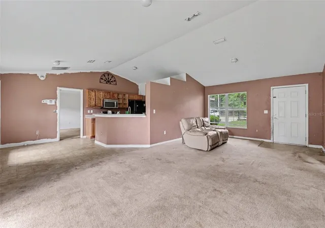 5th image of 135 Fisher Way Trl, Ocklawaha, FL 32179 | MLS# O6432390