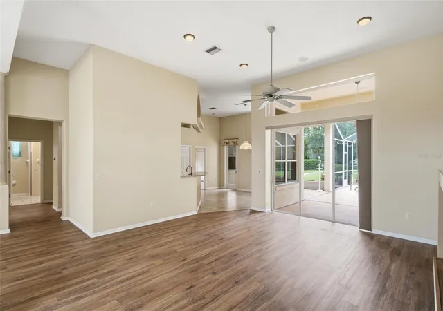 3rd image of 926 E Triple Crown Loop, Hernando, FL 34442 | MLS# TB8537582