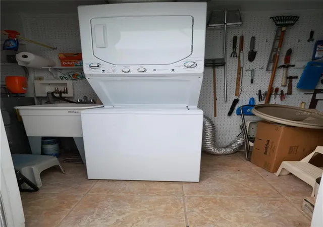 Photo 22 of Condo for sale at 1741 Caribbean Cir #13, Venice, FL 34293 | MLS# A4702618 | Listing updated on 2026-08-12