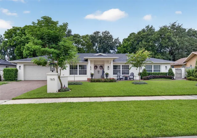 Photo 1 of Single family home for sale at 165 Lake Destiny Trl, ALTAMONTE SPRINGS, FL 32714 | MLS# O6432399 | Listing updated on 2026-10-08