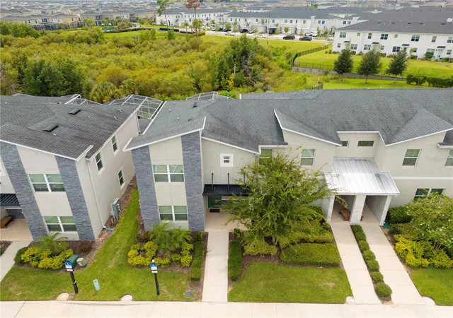 2nd image of 302 Ocean Course Ave, Davenport, FL 33896 | MLS# O6432403