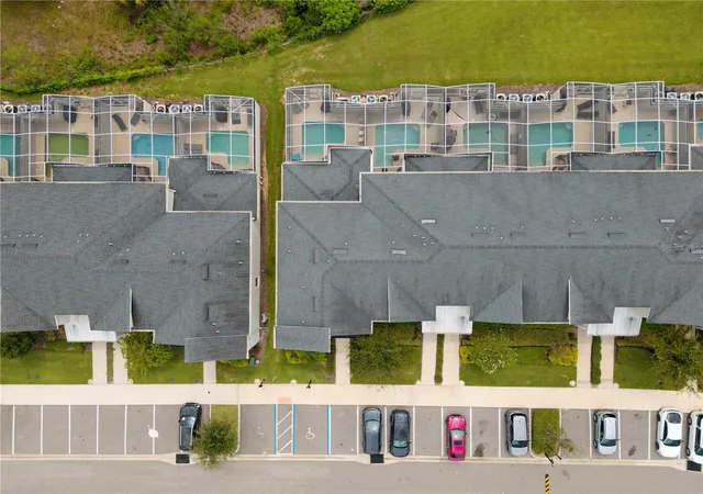 5th image of 302 Ocean Course Ave, Davenport, FL 33896 | MLS# O6432403