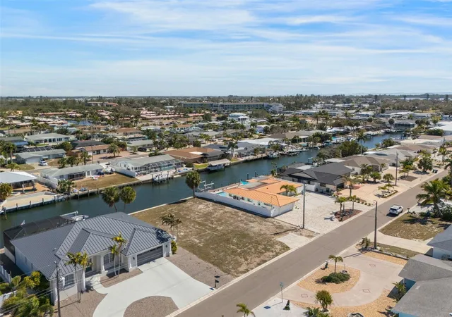 Photo 1 of Land for sale at 4007 Coconut Ter, Bradenton, FL 34210 | MLS# A4702628 | Listing updated on 2026-09-02