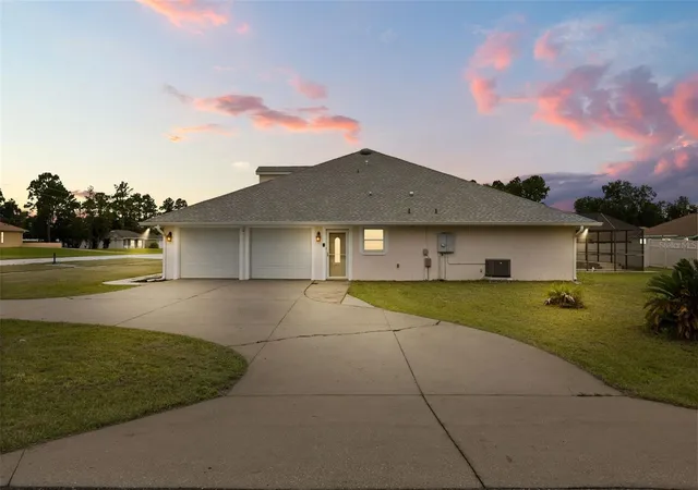 Photo 4 of Single family home for sale at 639 Marion Oaks Trl, Ocala, FL 34473 | MLS# G5116298 | Listing updated on 2026-08-11