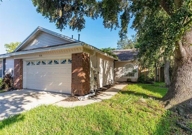 1st image of 824 Hillary Ct, Longwood, FL 32750 | MLS# O6432429