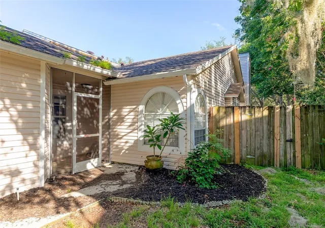 2nd image of 824 Hillary Ct, Longwood, FL 32750 | MLS# O6432429